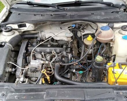 Белый Фольксваген Кадди, объемом двигателя 1.9 л и пробегом 236 тыс. км за 2700 $, фото 13 на Automoto.ua