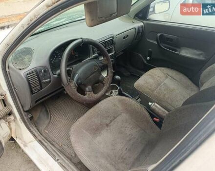 Белый Фольксваген Кадди, объемом двигателя 1.9 л и пробегом 260 тыс. км за 800 $, фото 5 на Automoto.ua