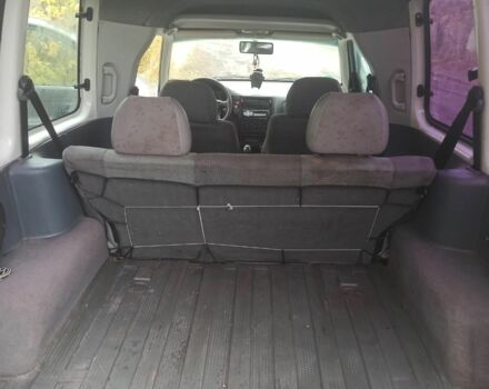 Белый Фольксваген Кадди, объемом двигателя 1.4 л и пробегом 84 тыс. км за 2605 $, фото 4 на Automoto.ua