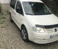 Белый Фольксваген Кадди, объемом двигателя 2 л и пробегом 376 тыс. км за 3000 $, фото 1 на Automoto.ua