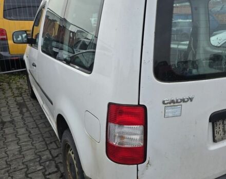 Белый Фольксваген Кадди, объемом двигателя 0 л и пробегом 240 тыс. км за 2558 $, фото 3 на Automoto.ua