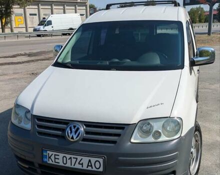 Белый Фольксваген Кадди, объемом двигателя 1.39 л и пробегом 358 тыс. км за 4800 $, фото 2 на Automoto.ua