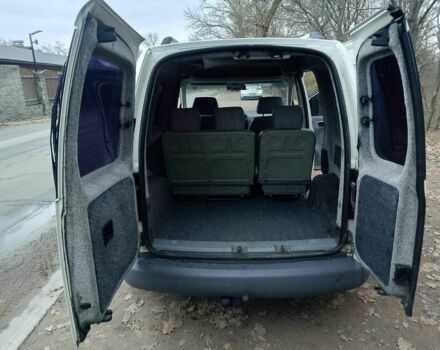 Белый Фольксваген Кадди, объемом двигателя 2 л и пробегом 324 тыс. км за 4999 $, фото 11 на Automoto.ua