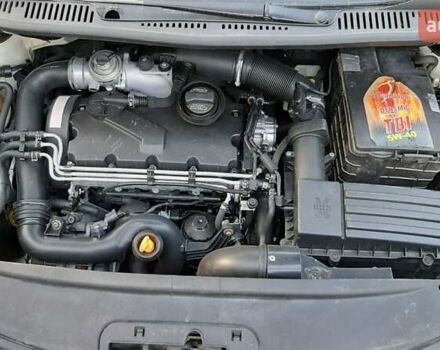 Белый Фольксваген Кадди, объемом двигателя 1.9 л и пробегом 400 тыс. км за 4800 $, фото 12 на Automoto.ua