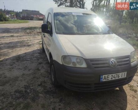 Белый Фольксваген Кадди, объемом двигателя 2 л и пробегом 300 тыс. км за 4300 $, фото 2 на Automoto.ua