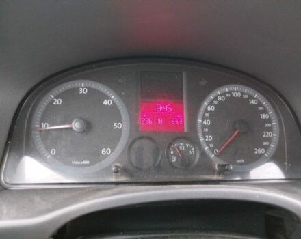 Белый Фольксваген Кадди, объемом двигателя 2 л и пробегом 230 тыс. км за 5200 $, фото 7 на Automoto.ua