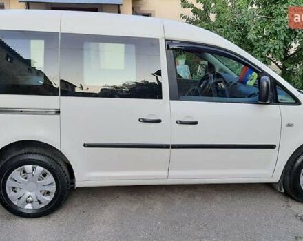 Белый Фольксваген Кадди, объемом двигателя 1.9 л и пробегом 400 тыс. км за 4800 $, фото 4 на Automoto.ua