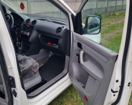 Білий Фольксваген Кадді, об'ємом двигуна 2 л та пробігом 165 тис. км за 6200 $, фото 5 на Automoto.ua