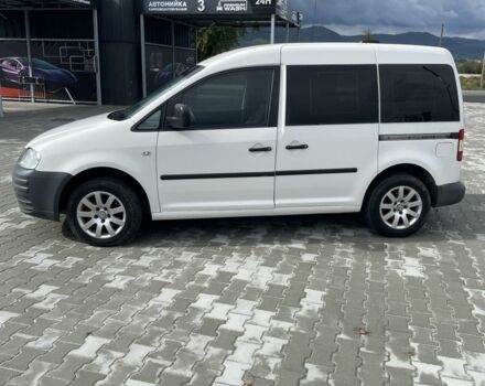 Белый Фольксваген Кадди, объемом двигателя 1.9 л и пробегом 350 тыс. км за 5700 $, фото 2 на Automoto.ua