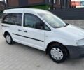 Белый Фольксваген Кадди, объемом двигателя 1.97 л и пробегом 325 тыс. км за 4650 $, фото 4 на Automoto.ua