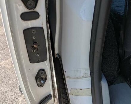 Белый Фольксваген Кадди, объемом двигателя 1.39 л и пробегом 358 тыс. км за 4800 $, фото 15 на Automoto.ua