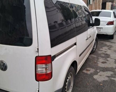 Белый Фольксваген Кадди, объемом двигателя 1.97 л и пробегом 382 тыс. км за 5000 $, фото 2 на Automoto.ua