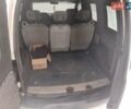 Білий Фольксваген Кадді, об'ємом двигуна 2 л та пробігом 327 тис. км за 4400 $, фото 4 на Automoto.ua