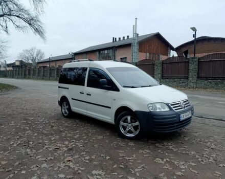 Белый Фольксваген Кадди, объемом двигателя 2 л и пробегом 324 тыс. км за 4999 $, фото 8 на Automoto.ua