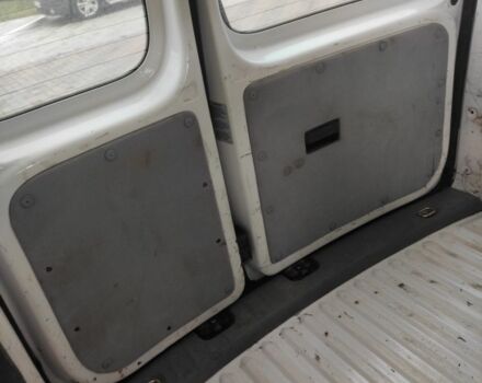 Білий Фольксваген Кадді, об'ємом двигуна 2 л та пробігом 500 тис. км за 3200 $, фото 8 на Automoto.ua