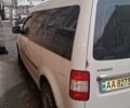 Белый Фольксваген Кадди, объемом двигателя 1.97 л и пробегом 382 тыс. км за 5000 $, фото 3 на Automoto.ua