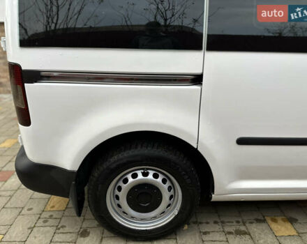 Белый Фольксваген Кадди, объемом двигателя 1.9 л и пробегом 360 тыс. км за 5200 $, фото 19 на Automoto.ua