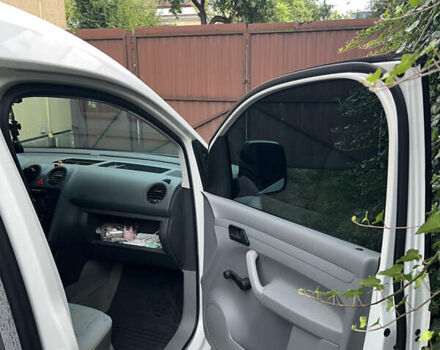 Білий Фольксваген Кадді, об'ємом двигуна 1.9 л та пробігом 310 тис. км за 4200 $, фото 3 на Automoto.ua