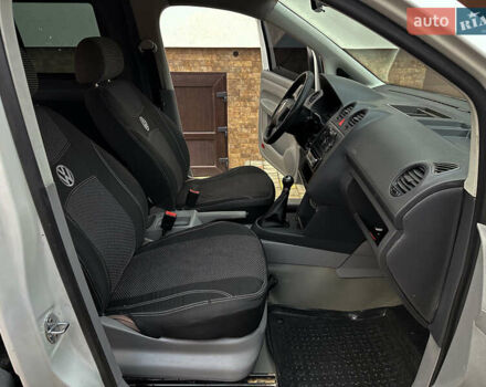 Белый Фольксваген Кадди, объемом двигателя 1.9 л и пробегом 360 тыс. км за 5200 $, фото 28 на Automoto.ua