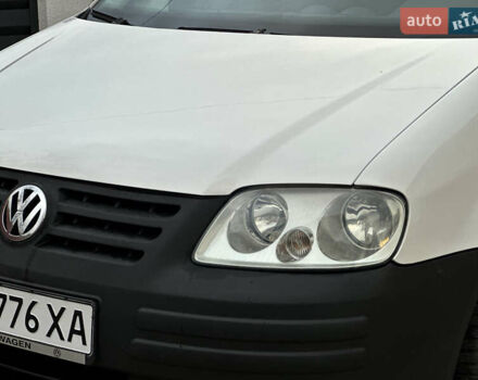 Белый Фольксваген Кадди, объемом двигателя 1.9 л и пробегом 360 тыс. км за 5200 $, фото 4 на Automoto.ua