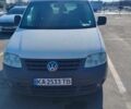 Белый Фольксваген Кадди, объемом двигателя 1.97 л и пробегом 375 тыс. км за 7300 $, фото 1 на Automoto.ua