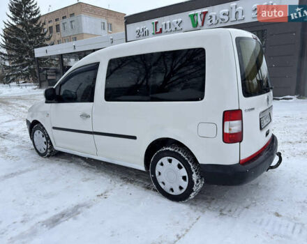 Белый Фольксваген Кадди, объемом двигателя 1.9 л и пробегом 413 тыс. км за 4999 $, фото 9 на Automoto.ua