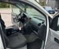 Белый Фольксваген Кадди, объемом двигателя 1.97 л и пробегом 334 тыс. км за 4850 $, фото 8 на Automoto.ua