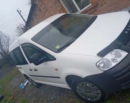 Белый Фольксваген Кадди, объемом двигателя 2 л и пробегом 185 тыс. км за 6300 $, фото 1 на Automoto.ua