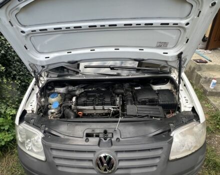 Белый Фольксваген Кадди, объемом двигателя 1.9 л и пробегом 309 тыс. км за 4200 $, фото 2 на Automoto.ua