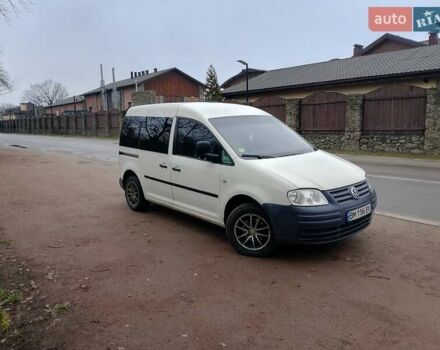 Белый Фольксваген Кадди, объемом двигателя 1.97 л и пробегом 249 тыс. км за 5500 $, фото 2 на Automoto.ua