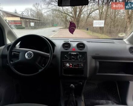 Белый Фольксваген Кадди, объемом двигателя 1.97 л и пробегом 249 тыс. км за 5500 $, фото 13 на Automoto.ua