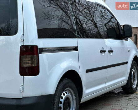 Белый Фольксваген Кадди, объемом двигателя 1.9 л и пробегом 360 тыс. км за 5200 $, фото 15 на Automoto.ua