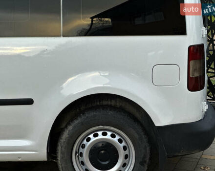 Белый Фольксваген Кадди, объемом двигателя 1.9 л и пробегом 360 тыс. км за 5200 $, фото 18 на Automoto.ua