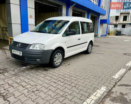 Белый Фольксваген Кадди, объемом двигателя 1.97 л и пробегом 273 тыс. км за 5800 $, фото 5 на Automoto.ua