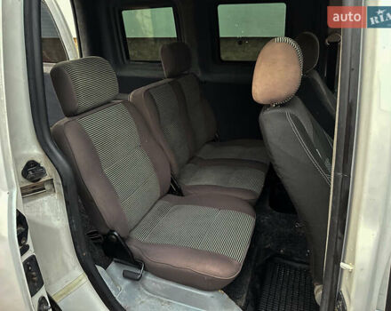 Белый Фольксваген Кадди, объемом двигателя 1.9 л и пробегом 360 тыс. км за 5200 $, фото 30 на Automoto.ua