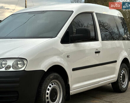 Белый Фольксваген Кадди, объемом двигателя 1.9 л и пробегом 360 тыс. км за 5200 $, фото 2 на Automoto.ua