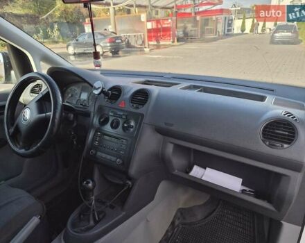 Белый Фольксваген Кадди, объемом двигателя 2 л и пробегом 313 тыс. км за 4700 $, фото 11 на Automoto.ua