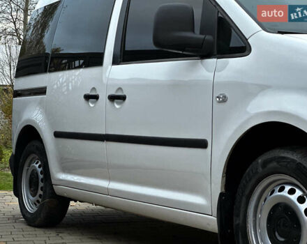 Белый Фольксваген Кадди, объемом двигателя 1.9 л и пробегом 360 тыс. км за 5200 $, фото 8 на Automoto.ua