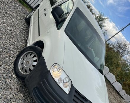 Белый Фольксваген Кадди, объемом двигателя 2 л и пробегом 270 тыс. км за 3900 $, фото 10 на Automoto.ua