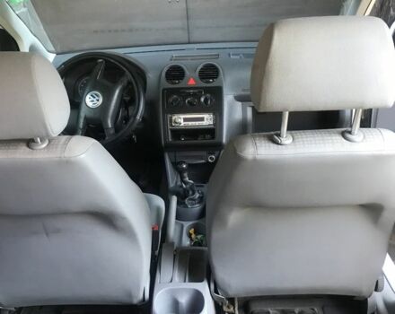 Белый Фольксваген Кадди, объемом двигателя 1.4 л и пробегом 215 тыс. км за 4651 $, фото 9 на Automoto.ua