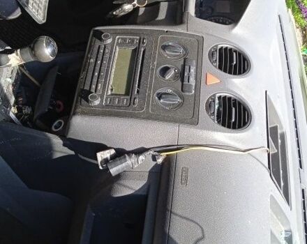 Белый Фольксваген Кадди, объемом двигателя 0 л и пробегом 350 тыс. км за 2400 $, фото 3 на Automoto.ua