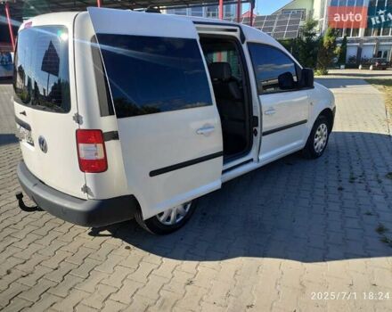 Белый Фольксваген Кадди, объемом двигателя 1.9 л и пробегом 285 тыс. км за 6215 $, фото 2 на Automoto.ua