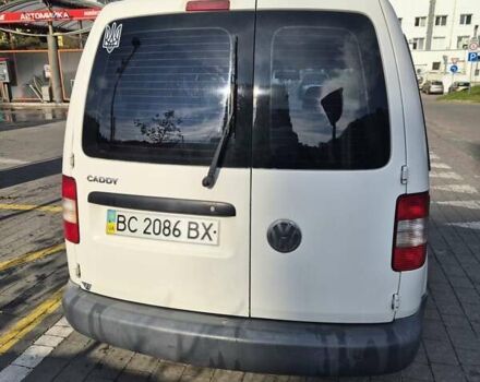 Белый Фольксваген Кадди, объемом двигателя 2 л и пробегом 313 тыс. км за 4700 $, фото 2 на Automoto.ua