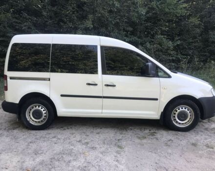 Белый Фольксваген Кадди, объемом двигателя 2 л и пробегом 340 тыс. км за 4900 $, фото 3 на Automoto.ua