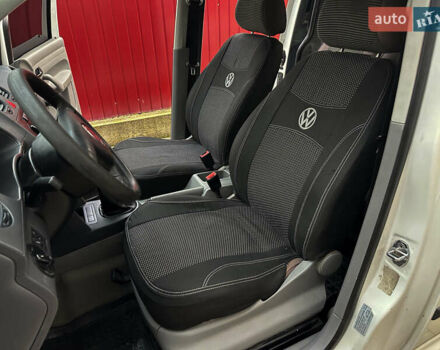 Белый Фольксваген Кадди, объемом двигателя 1.9 л и пробегом 360 тыс. км за 5200 $, фото 27 на Automoto.ua