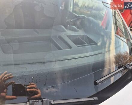 Белый Фольксваген Кадди, объемом двигателя 2 л и пробегом 313 тыс. км за 4700 $, фото 1 на Automoto.ua