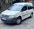 Белый Фольксваген Кадди, объемом двигателя 2 л и пробегом 265 тыс. км за 5100 $, фото 1 на Automoto.ua
