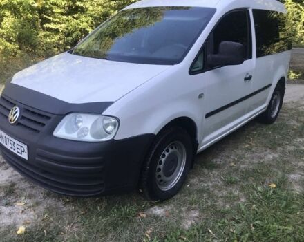 Белый Фольксваген Кадди, объемом двигателя 2 л и пробегом 340 тыс. км за 4900 $, фото 1 на Automoto.ua