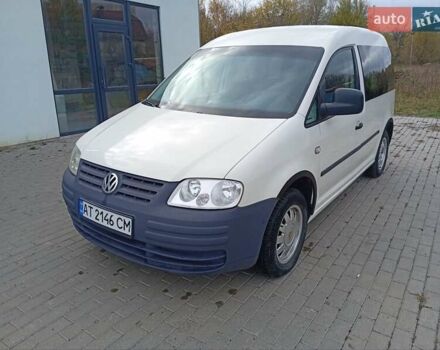 Белый Фольксваген Кадди, объемом двигателя 1.97 л и пробегом 296 тыс. км за 4850 $, фото 7 на Automoto.ua