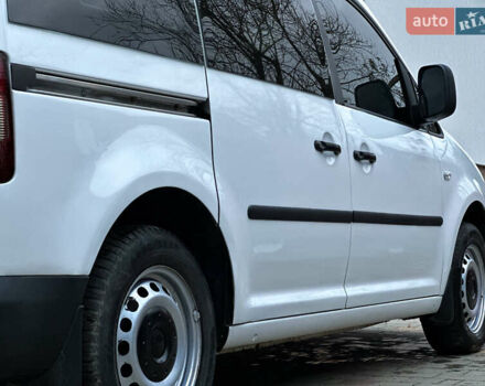 Белый Фольксваген Кадди, объемом двигателя 1.9 л и пробегом 360 тыс. км за 5200 $, фото 16 на Automoto.ua